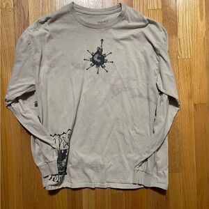 Nas Tour Long Sleeve